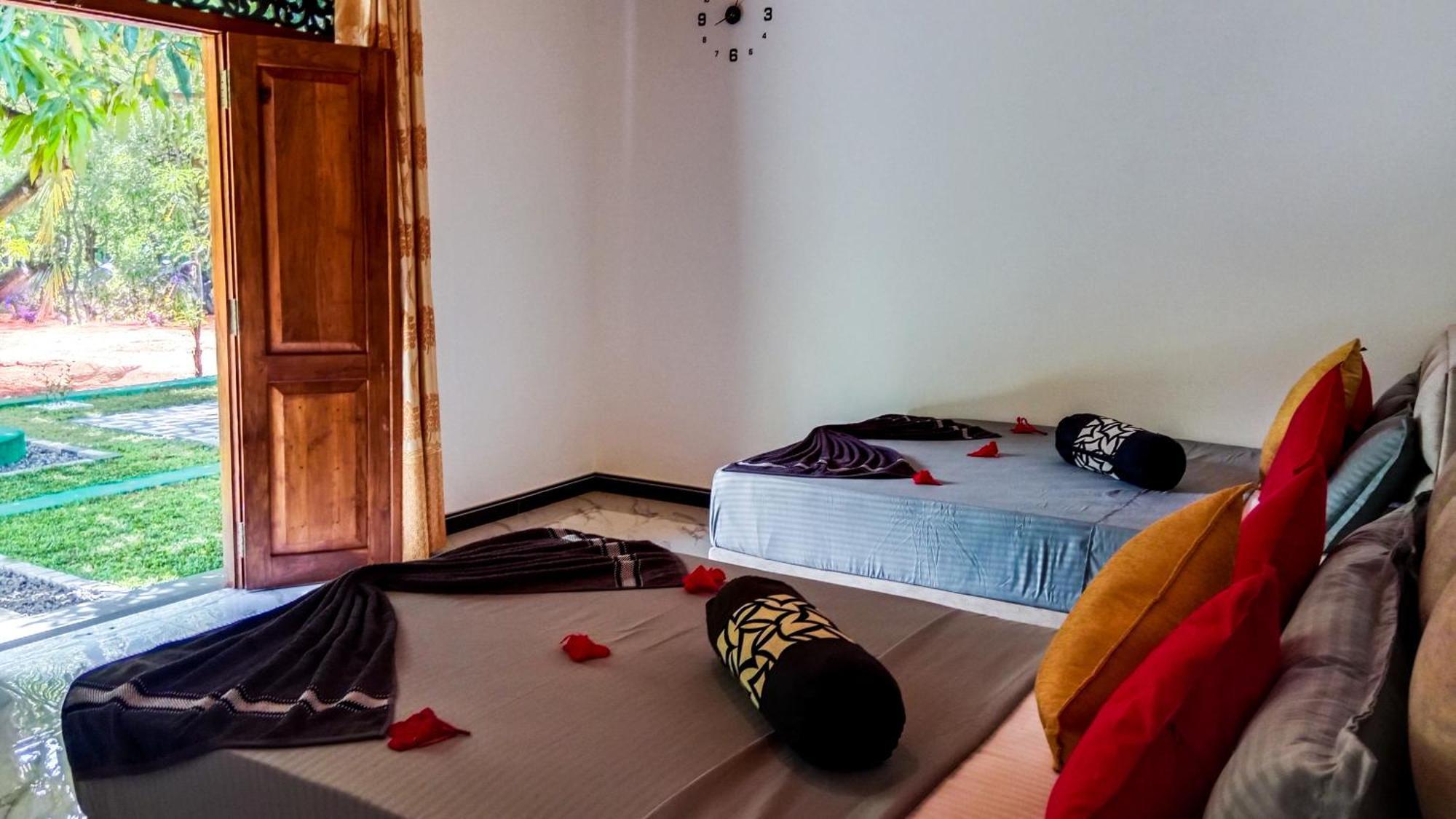 Отель Sigiri Thilanka Rest Сигирия Экстерьер фото